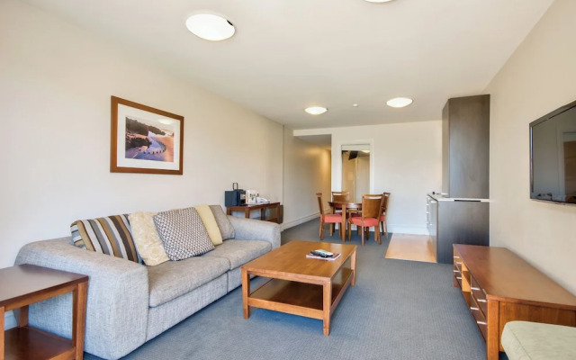 The Beacon - Town Center Apartment 622
