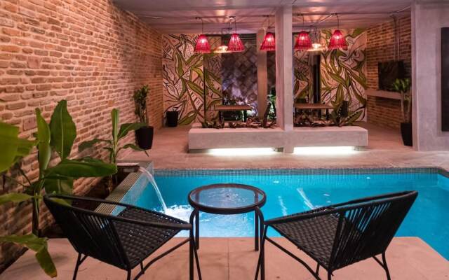 Oasis Fresh Hotel
