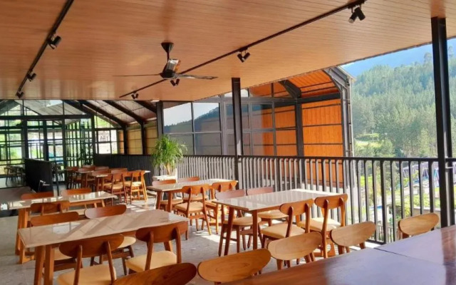 Gulala Azana Hotel & Resort Guci Tegal
