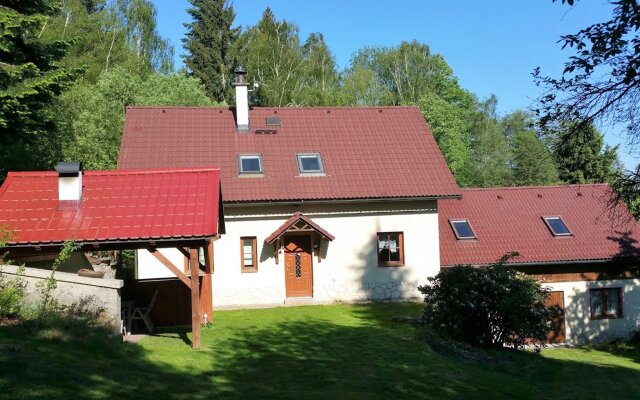 Elite Cottage in Turnov near Ski Area