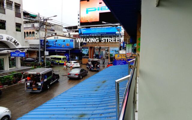 At Sea Hotel Pattaya