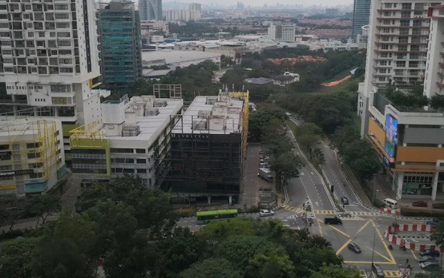 The 12 Suites @ Empire Damansara