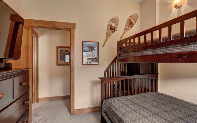 8912 The Springs 3 Bedroom Condo by RedAwning