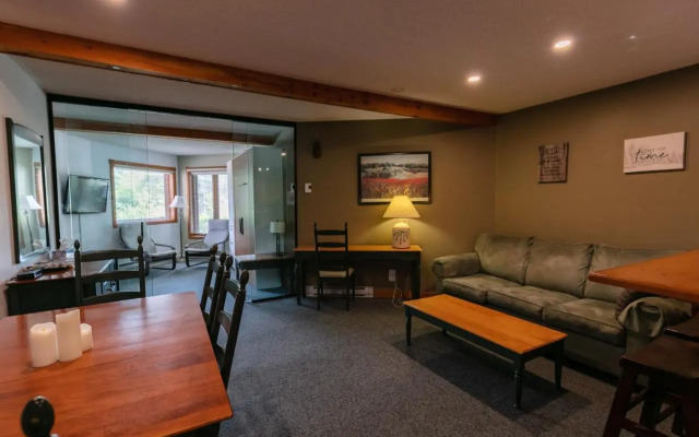 Escapade Pinoteau Tremblant Getaway