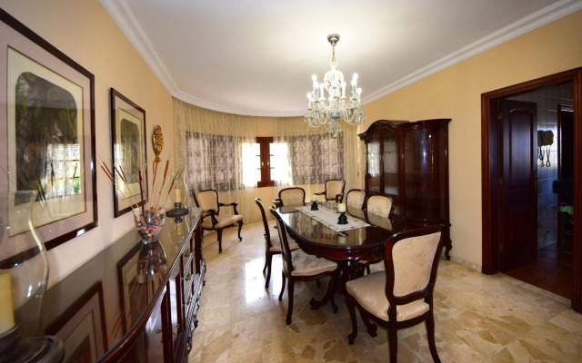 Alina - Vivienda vacacional con piscina privada