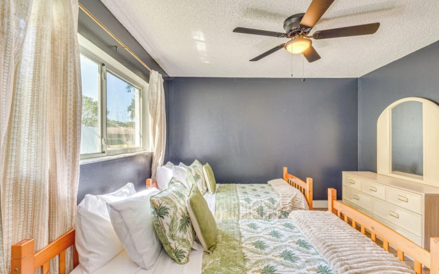 Private Pool & Lanai: Spring Hill Oasis