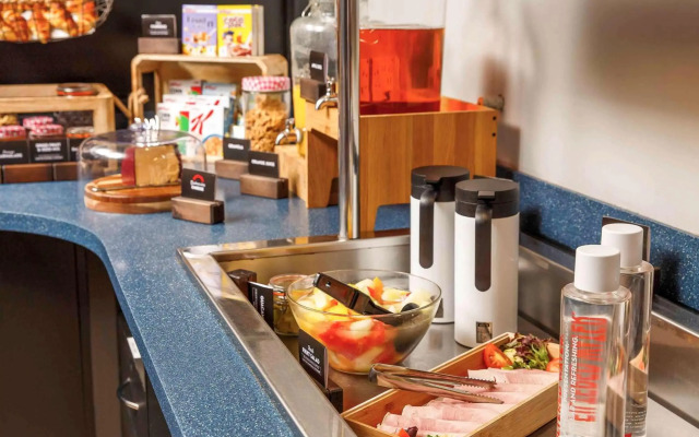 ibis Lincoln
