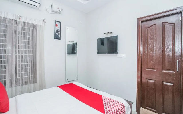 OYO 2323 GS Suites
