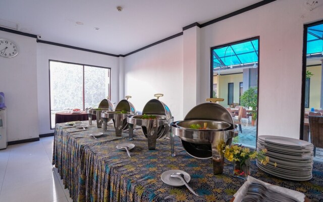 Capital O 2102 Grand Mutiara Hotel