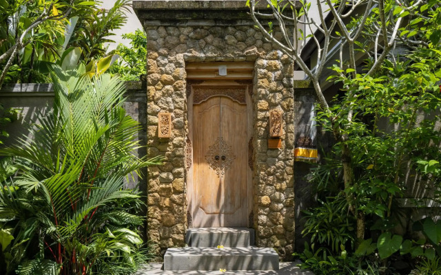 The Alena Resort A Pramana Experience