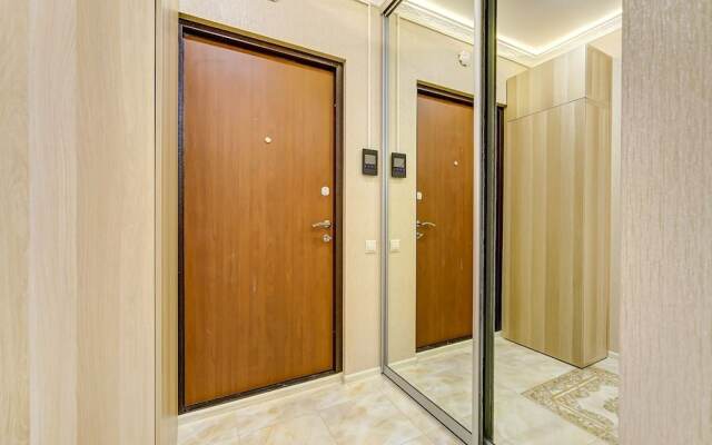 FlatStar on Poltavskiy proyezd 2