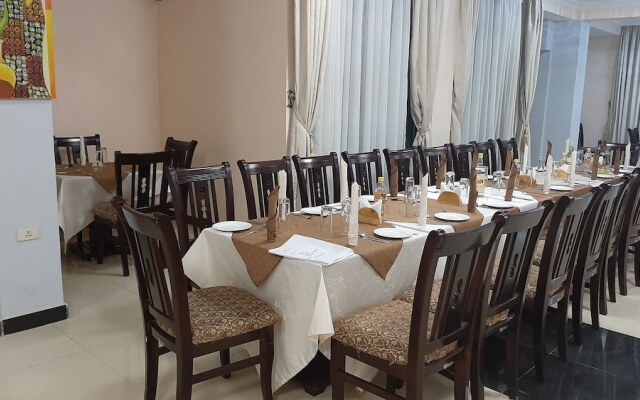 Teferi Mekonnen Hotel