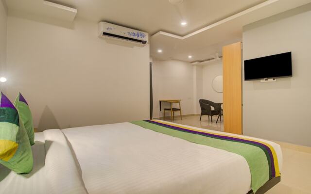 Treebo De Alphabet Kondapur