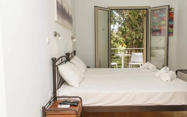 Perseus - Studio next to the beach