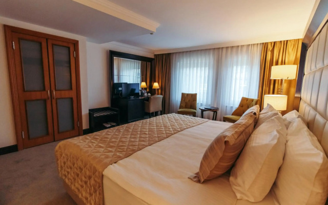 CK Farabi Hotel