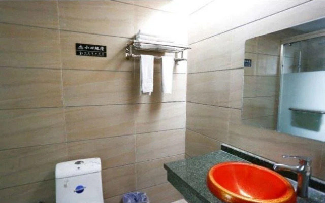 Yanting Jinxin Business Hotel