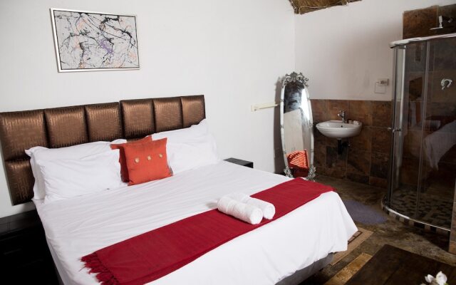 Dzata Private Game Lodge