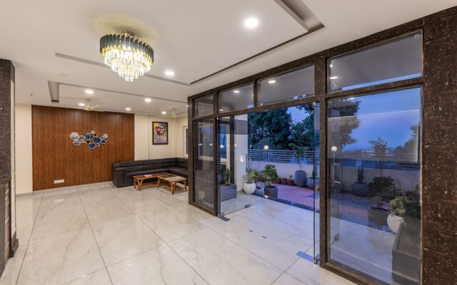 Stone Wood Mountain Resort