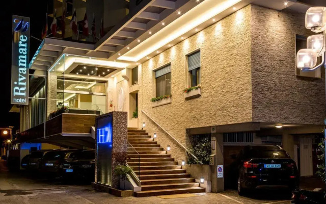 Hotel Rivamare