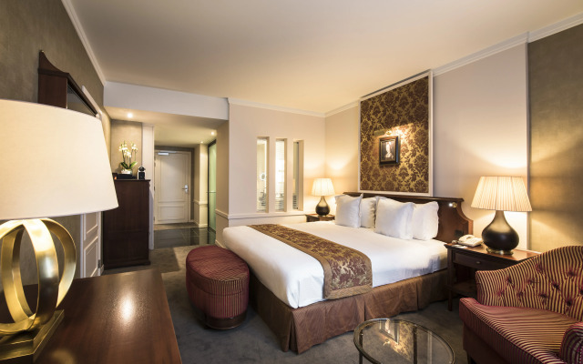 Dukes’ Palace – by Dukes’ Hotel Collection
