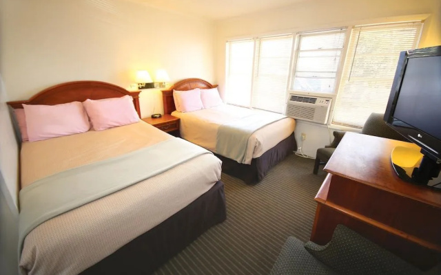 Oceanic Motel
