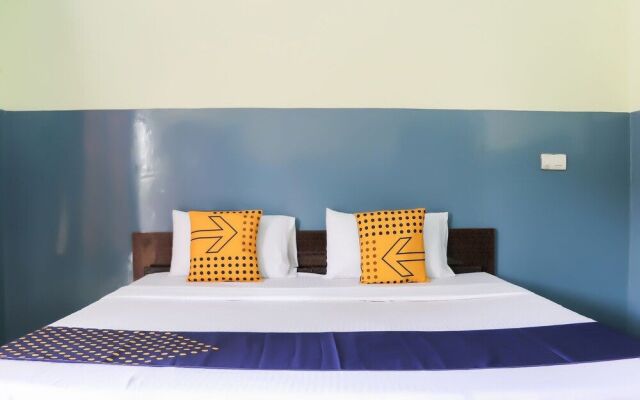 Spot On 61705 Hotel Rose Star
