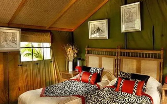 The Hideaway River Lodge