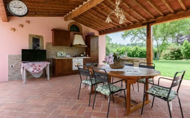 Villa al Molino Comfortable Holiday Residence