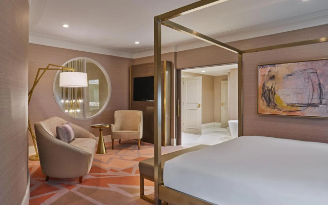 Hotel Crescent Court