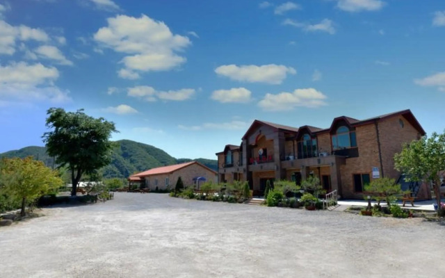 Yeoncheon Wanguijataek Pension