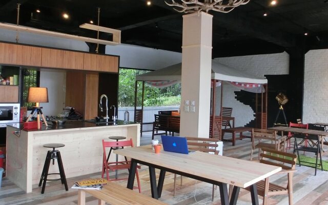 perBed Hostel