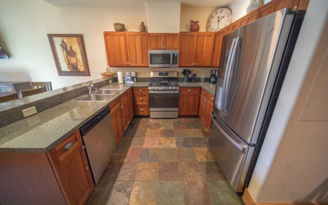Red Hawk Townhomes 2337
