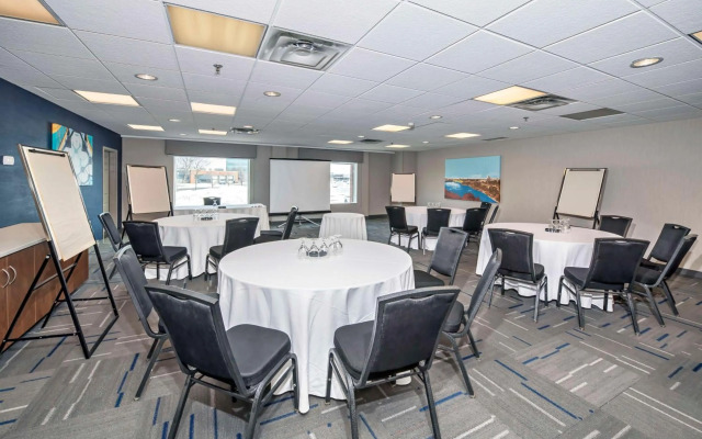 Hampton Inn by Hilton Ottawa