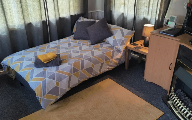 2-bed Caravan at Billing Aquadrome Northampton
