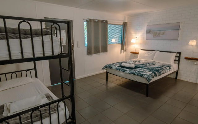 Nomads Noosa Backpackers Hostel