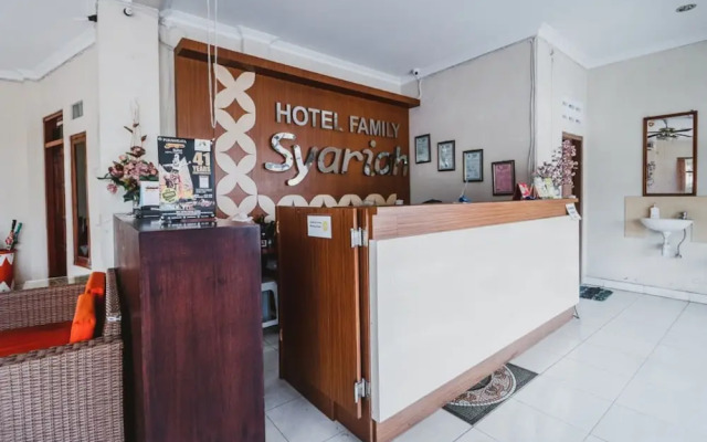 Hotel Family Syariah 2 by RedDoorz