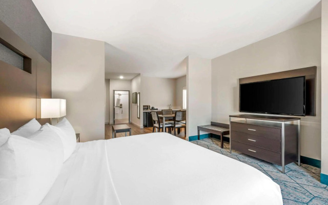 Comfort Inn & Suites Clarksville - Louisville North