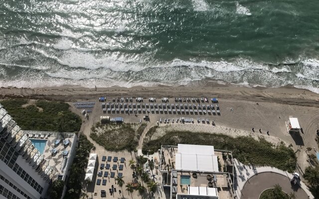 Hyde Resort and Residences, OceanMiami Collection