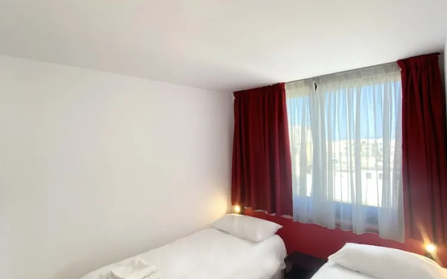Citizen suites