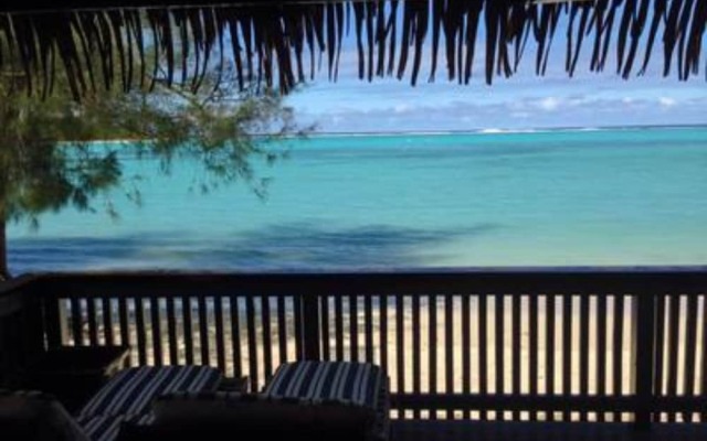 Muri Shores