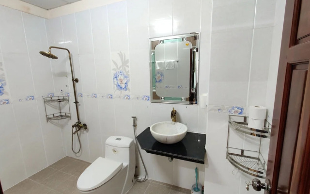 Winter Spring Homestay Center
