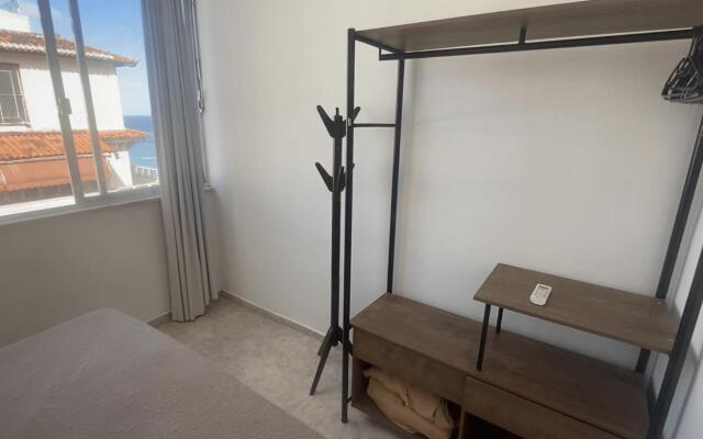 AS1210 Quarto-sala com vista mar Copacabana Posto 5