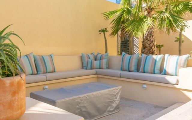 Sea La Vie in Cabo San Lucas