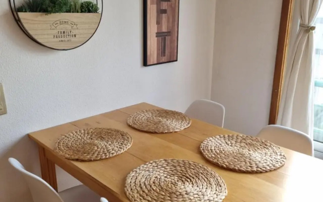 Pine Tree Apartment