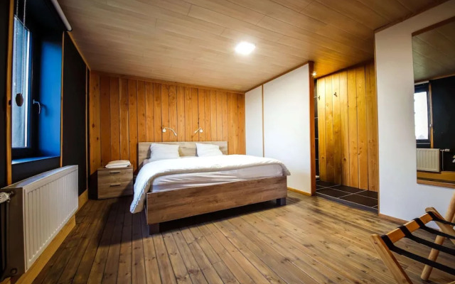 Spacious Holiday Home in Gesves With Garden