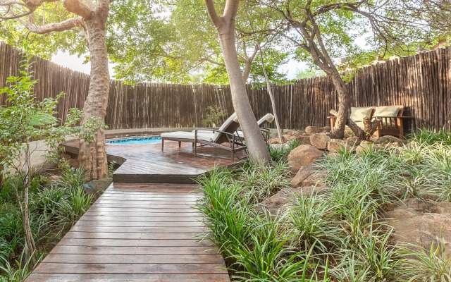 Riverstone Lodge