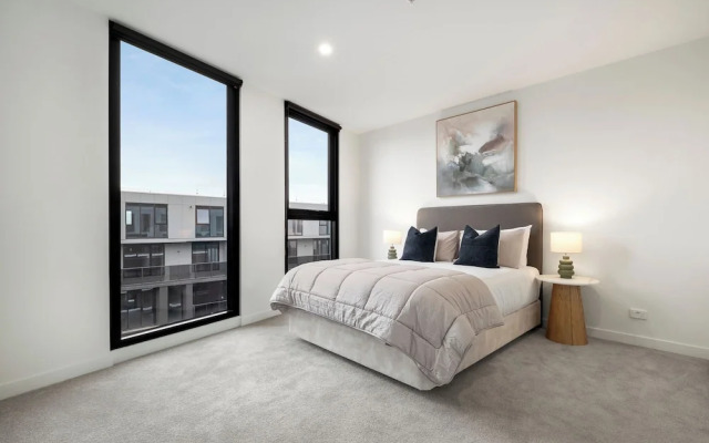 Hobson Apartments by Urban Rest
