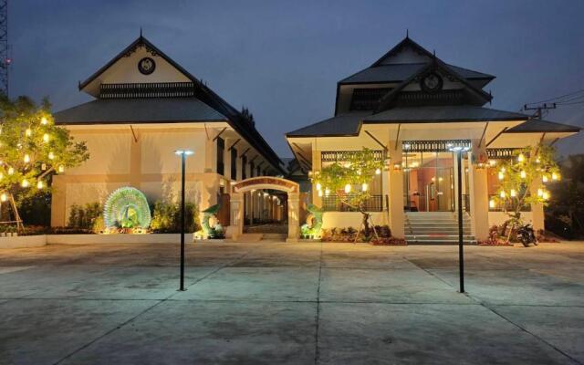 Peacock De Pai Hotel