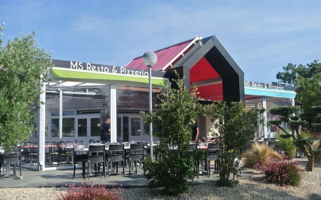 Camping Club Les Brunelles 5*