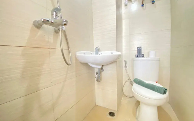 Simply Bright Studio Room at Gateway Pasteur Apartment